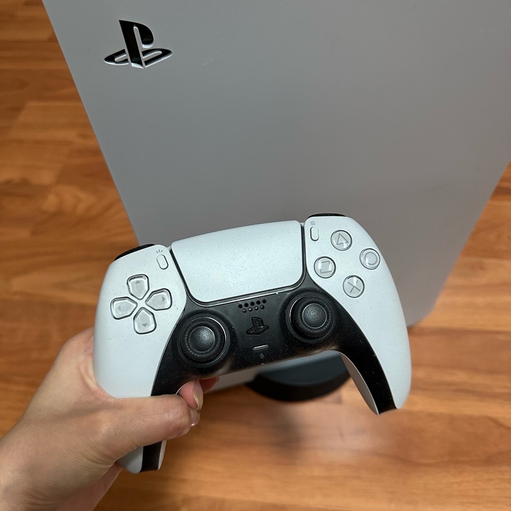 Sony PlayStation 5 Console with White DualSense Controller